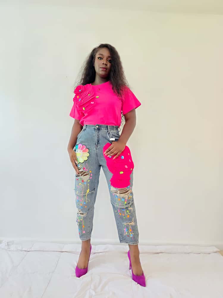 Leonora set