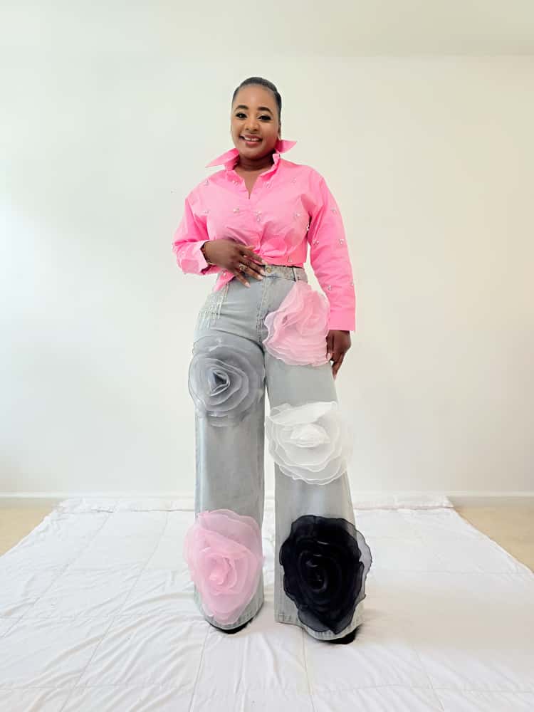 Abriah bold rose jeans